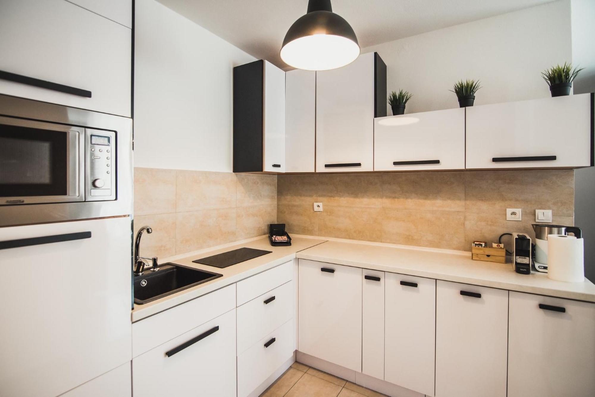 Zara Luxury Apartments The Absolute Center Of Жилина Екстериор снимка